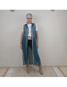 Kimono 100% algodón , destaca por su diseño minimalista 2