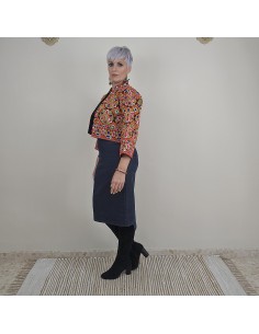 Chaqueta con bordados , típico de la India . 2